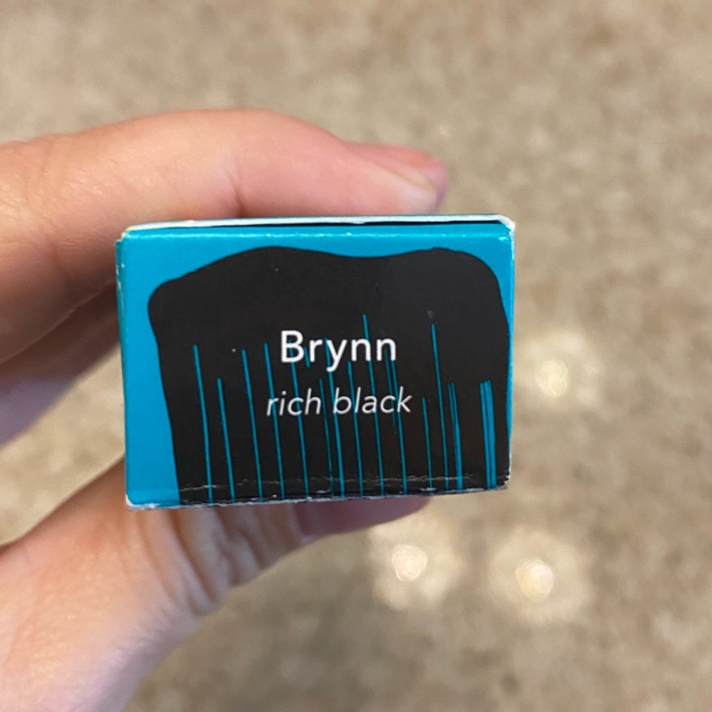 Thrive beyond lash extensions mascara